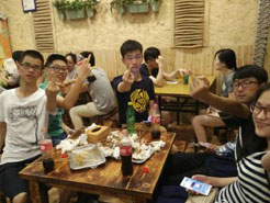 谯城烧烤加盟,学烧烤技术,开烧烤店多少钱疯狂烤翅加盟